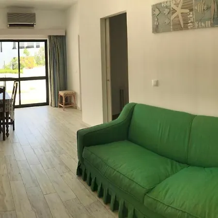 Magnolia Mar 303 *
